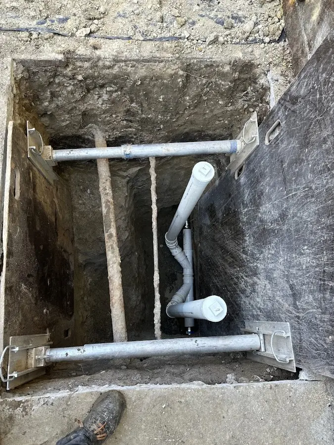 Experienced plumber completing Gas Line Repair work in Headland